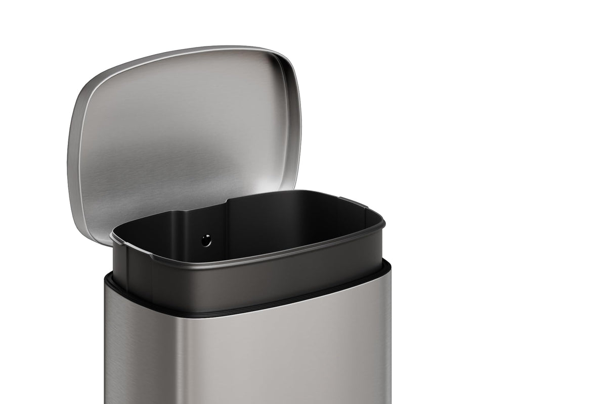 Step-on Stainless Steel Kitchen Trash Can 13 Gal O720