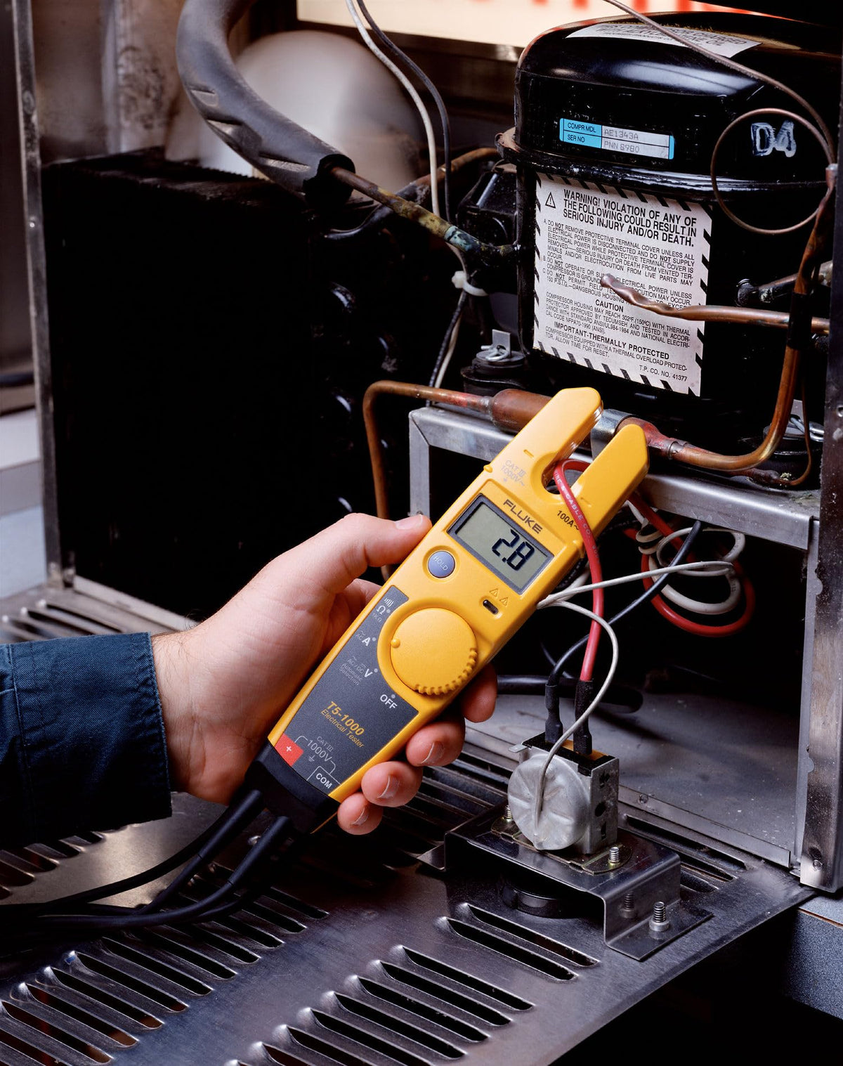 Voltage Continuity and Current Tester N557937
